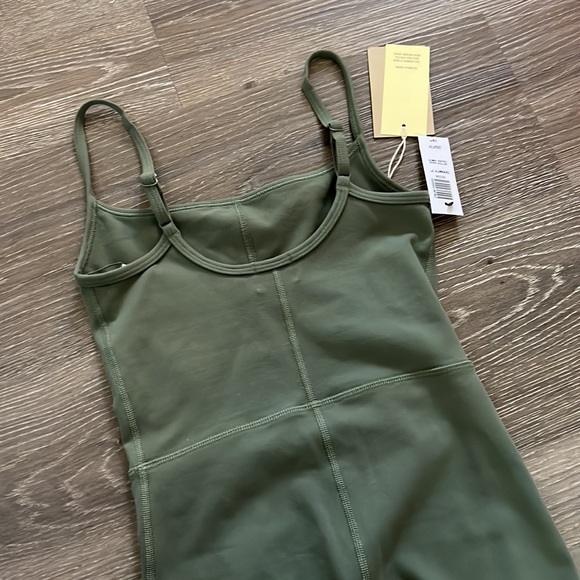 Divinity Romper Brand new - Picture 6 of 6